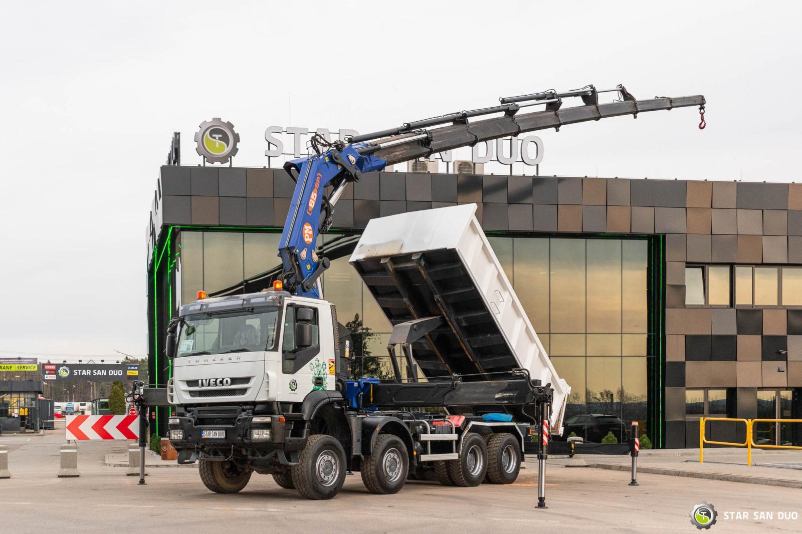 IVECO TRAKKER 450 8x8 PM 85SP Crane Kipper Tipper