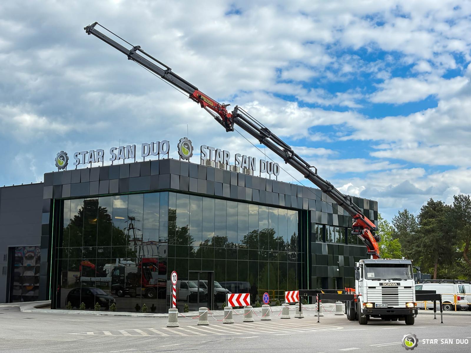 SCANIA R143 HL 6x2 PALFINGER PK44002 Crane