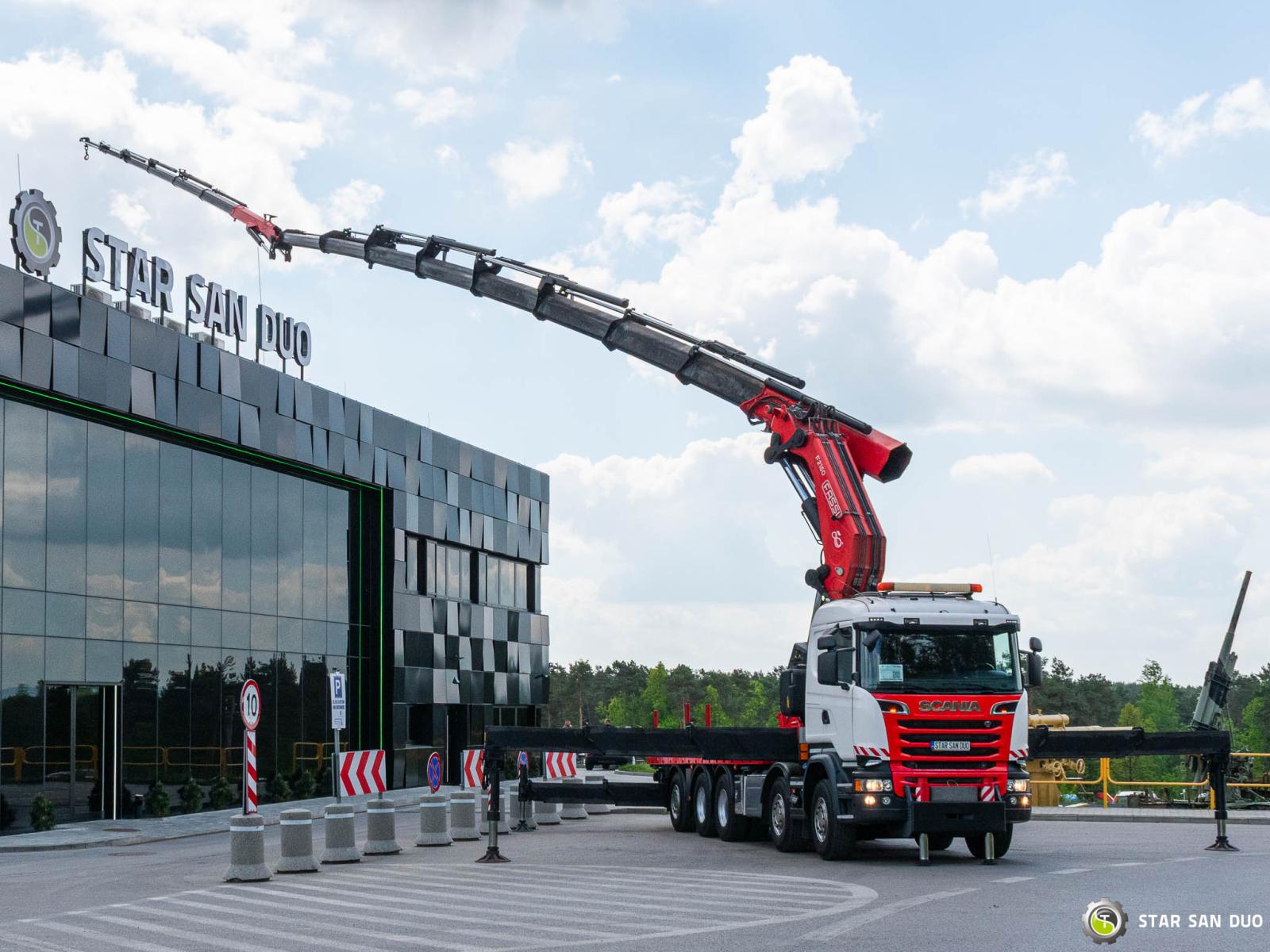 SCANIA R520 10x4 FASSI F2150RAL.2.28 HDS Żuraw Wciągarka