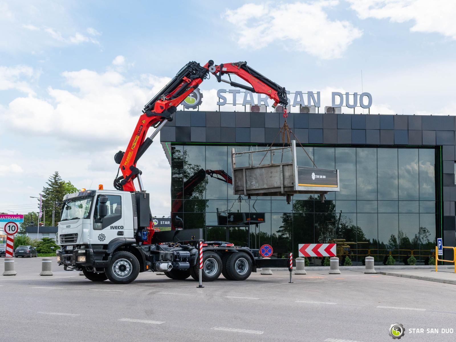 IVECO TRAKKER 450 6x4 PALFINGER PK 44002 HDS Żuraw Fly Jib Ciągnik