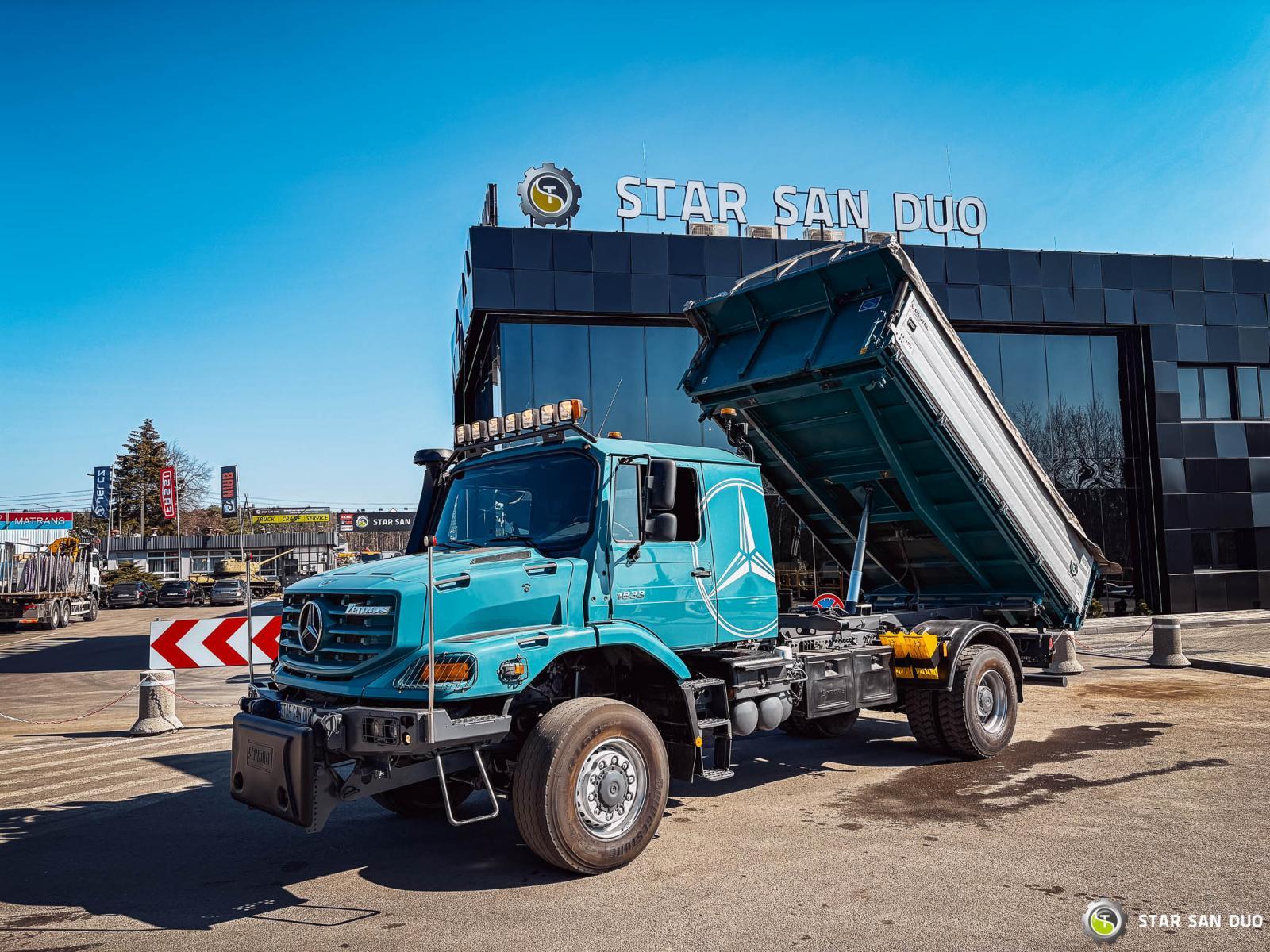 Mercedes - Benz Zetros 1833 4x4 Kipper Camper Chassis