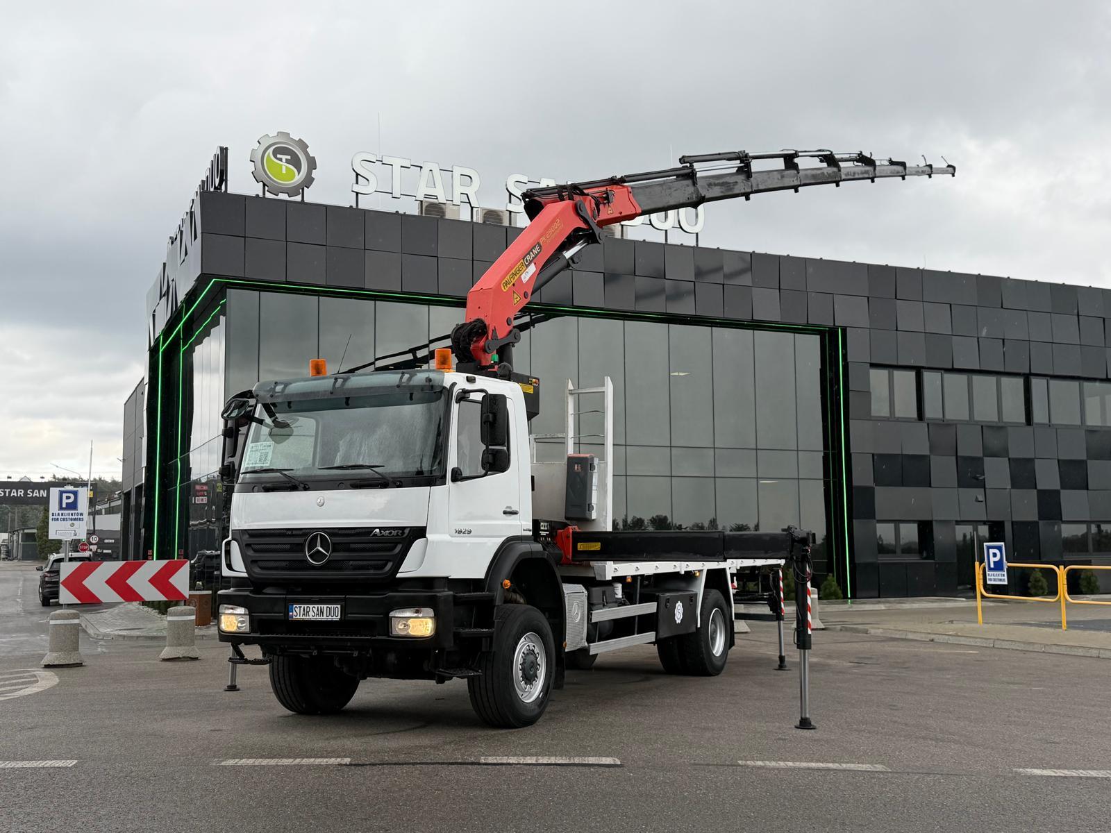 MERCEDES-BENZ AXOR 1829 4x4 PALFINGER PK 29002 HDS Żuraw Wciągarka