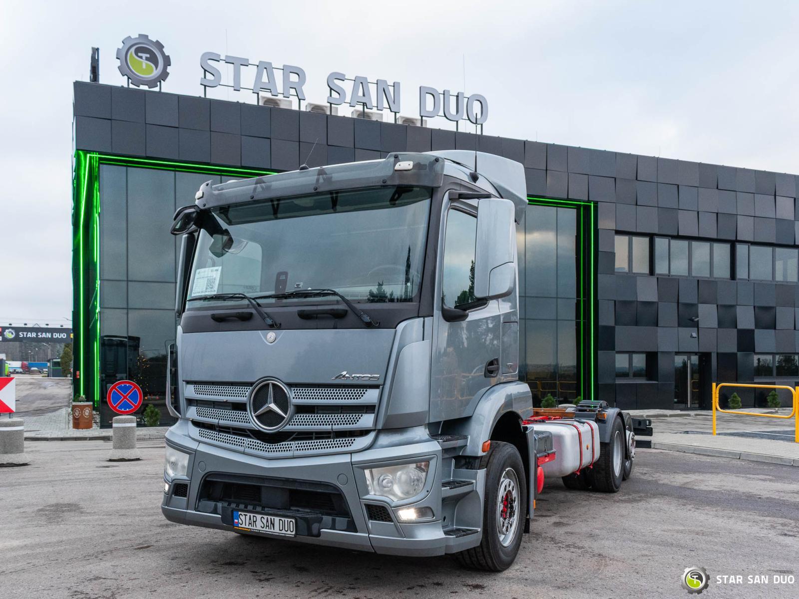MERCEDES BENZ ANTOS 2535 6x2 Podwozie